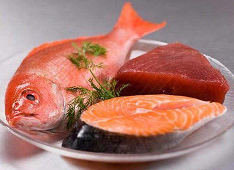 tre-bi-viem-da-day-ruot-nen-an-gi-1 Trẻ bị viêm dạ dày ruột nên ăn cá hồi